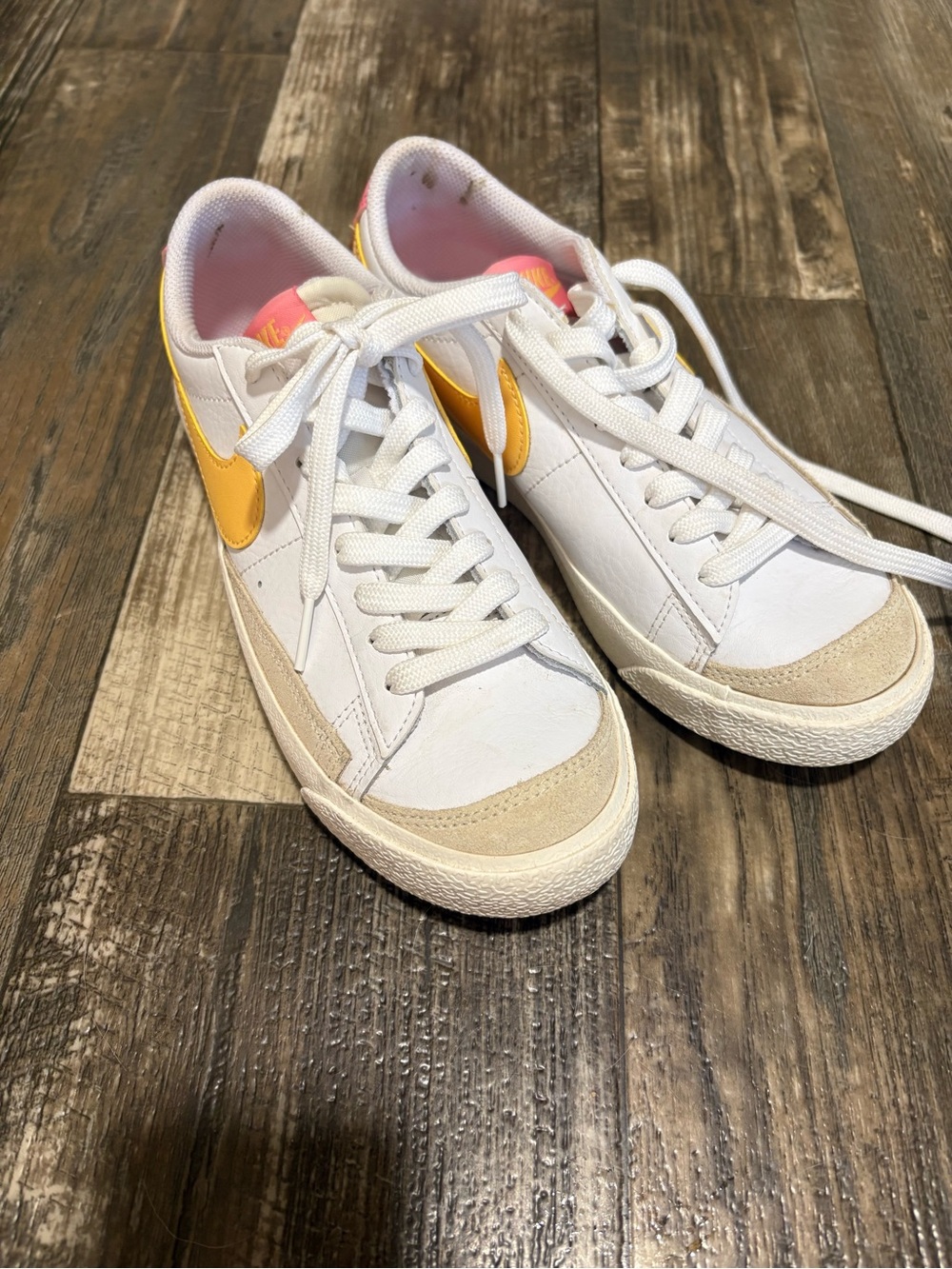 Nike White Sneakers with Yellow Swoosh and Pink Tongue